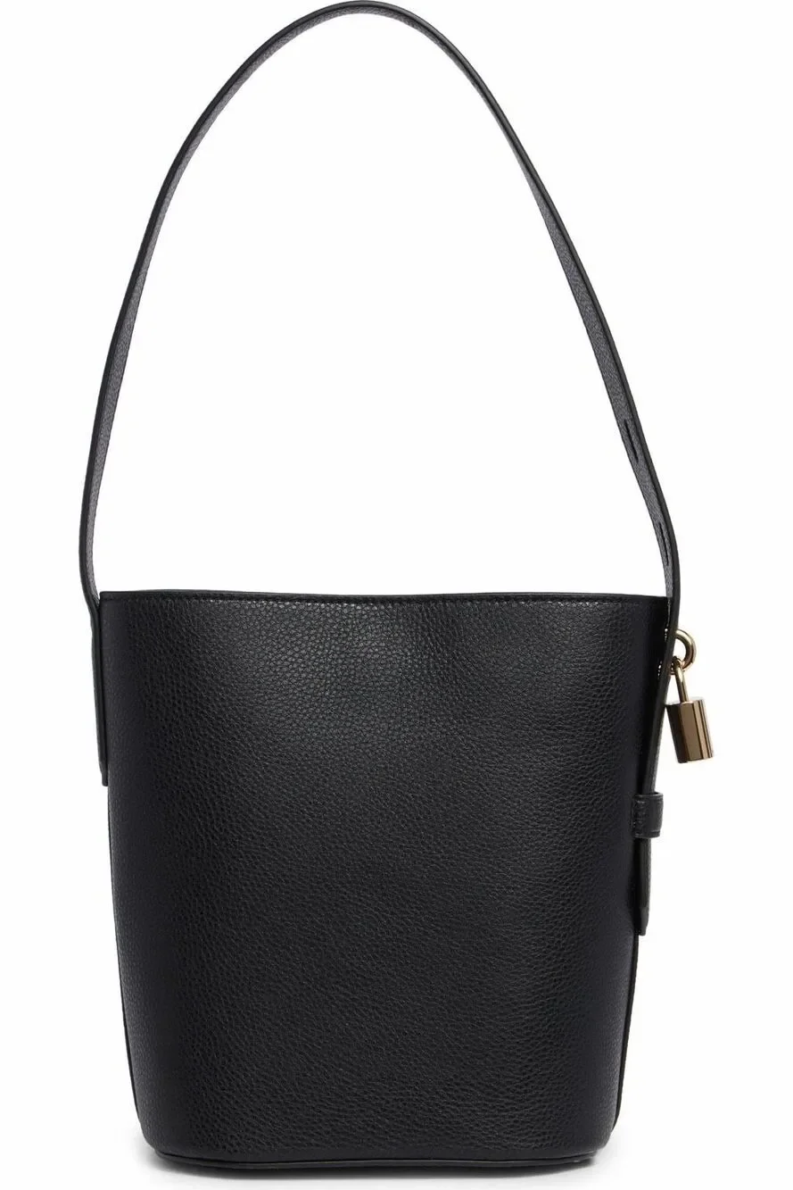 Marc Jacob Grained Calfskin Drifter Bucket Bag Black